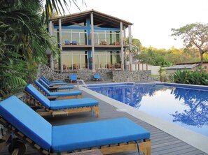 Pool - LAOLA SURF RESIDENCE (El Sunzal)