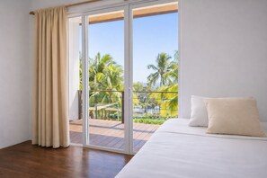 Room - LAOLA SURF RESIDENCE (El Sunzal)