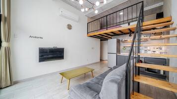 Phòng cơ bản, 1 phòng ngủ (301 (Ocean View, Pet-Friendly)) | 1 phòng ngủ, truy cập Internet không dây miễn phí