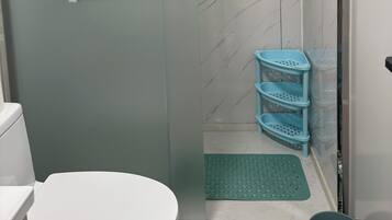 Toallas y papel de baño