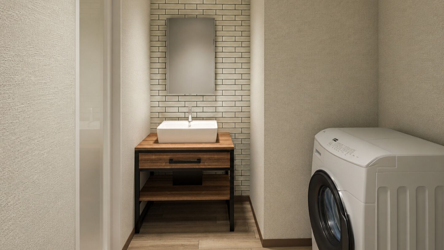Superior 4 Beds - Bunk Style, Non-smoking | Bathroom | Combined shower/tub, slippers
