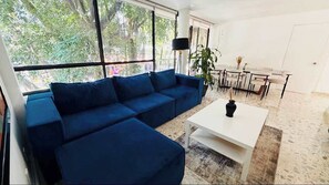 TV, offices - 4BR apartment | Private Balcony · Near Masaryk (Mexico City)