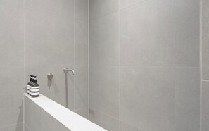 Standardzimmer (Styler) | Badezimmer