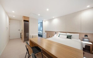 ห้องสแตนดาร์ด (Styler) | ตู้นิรภัยในห้องพัก, โต๊ะทำงาน, พื้นที่ทำงานแบบใช้แล็ปท็อป, Wi-Fi ฟรี