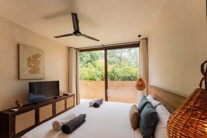 2 bedrooms, WiFi, bed sheets - 2BR Jungle Retreat with Plunge Pool & Rooftop (Tulum)