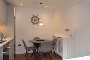 Dining - Riverside House, Lancaster (Lancaster)