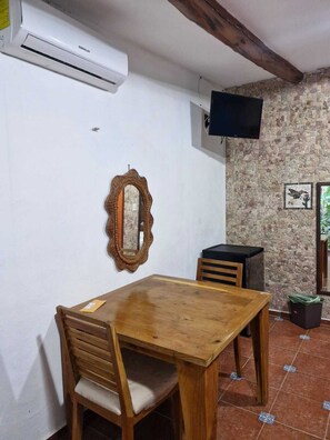 基础双人房 | 用餐