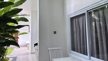 Habitación estándar | Restaurante al aire libre