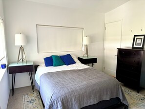 4 chambres, fer et planche à repasser, Wi-Fi, draps fournis