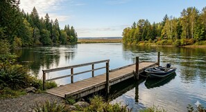 Miscellaneous - The Maple. New 4 room, 2 bath cabin on Menonminee River w/ fireplace, hot tub. (Marinette)