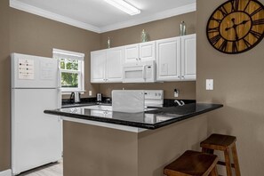 House - Cozy 4bdr House Gated Community Near Disney - 1105 (Kissimmee)