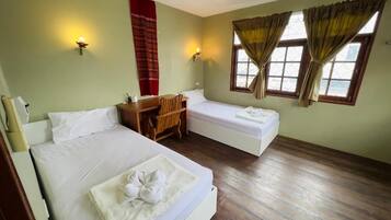 Tvåbäddsrum - utsikt mot staden