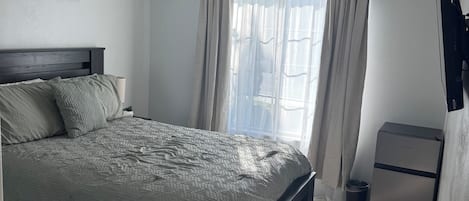 1 bedroom, iron/ironing board, WiFi, bed sheets