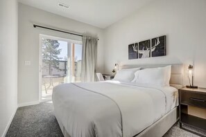 4 Schlafzimmer, Bügeleisen/Bügelbrett, WLAN, Bettwäsche