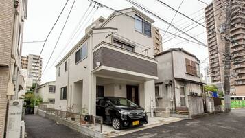Comfort House, 4 Bedrooms, Non Smoking, Balcony | Exterior