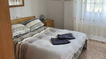 Villa, 4 Bedrooms, Balcony