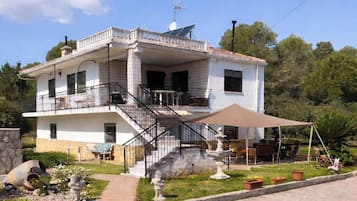 Villa, 4 slaapkamers, balkon | Exterieur