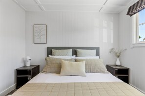 Room - The Miro Haus with hot tub (Mangakino)