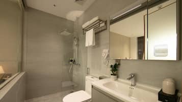 Double or Twin Room, Balcony | Bilik Mandi