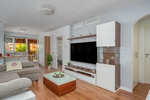 Living area - Moon Beach Garden View (Mijas)