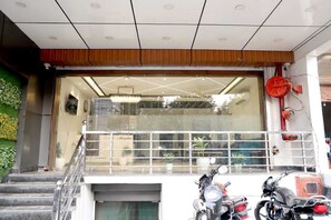 บริเวณภายนอก