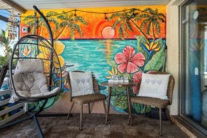Interior - AMI Escape in 10 Min! Pool, Spa, Firepit & Game Room – Pet Friendly (Bradenton)