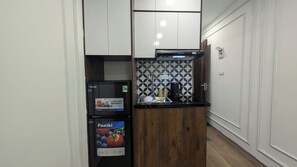 Mini-fridge - Aira Khuong Thuong Apartment (Kim Lien)