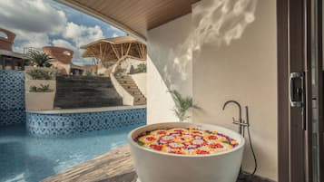 Suite Room with Pool View | Pool