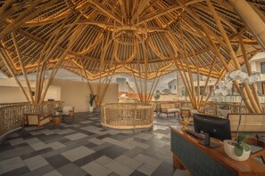Lobby - La Mewali Resort & Spa Canggu by Ini Vie Hospitality (Canggu)
