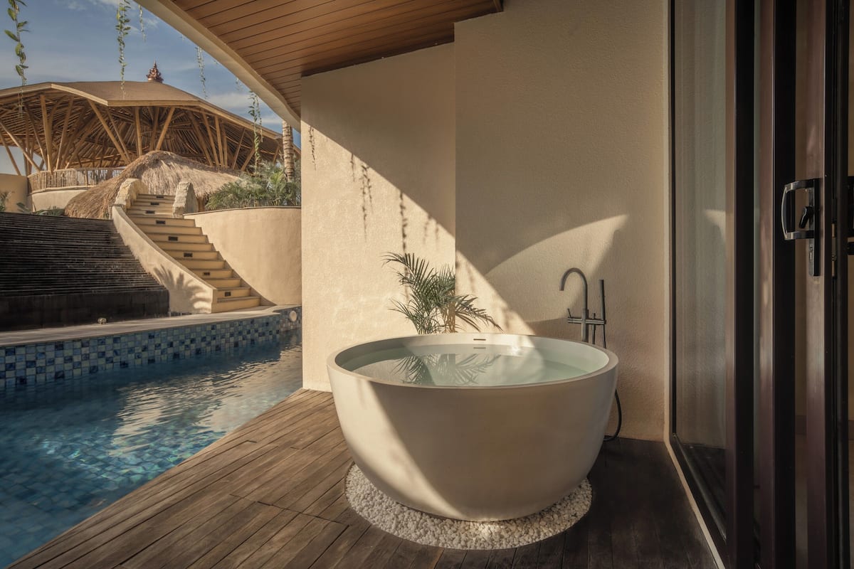 Suite Room with Lagoon Access | 客房景觀
