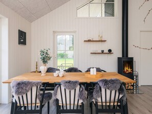 Interior - 5 Star Holiday Home in Brovst (Brovst)