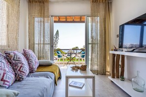 Apartemen, 1 Tempat Tidur Double, dapur, pemandangan laut | Pemandangan dari kamar