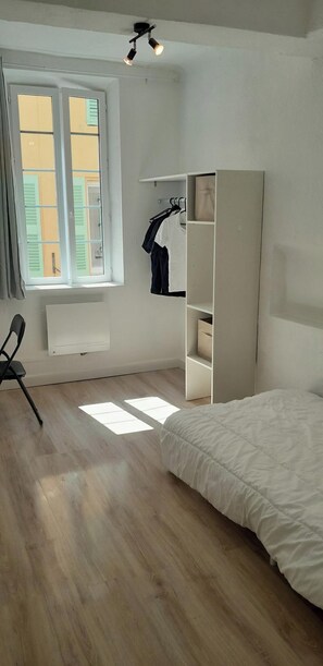 2 chambres, Wi-Fi, draps fournis