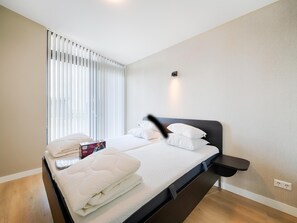 Room - Detached house by the Kaag, green and peaceful. (Oud Ade)