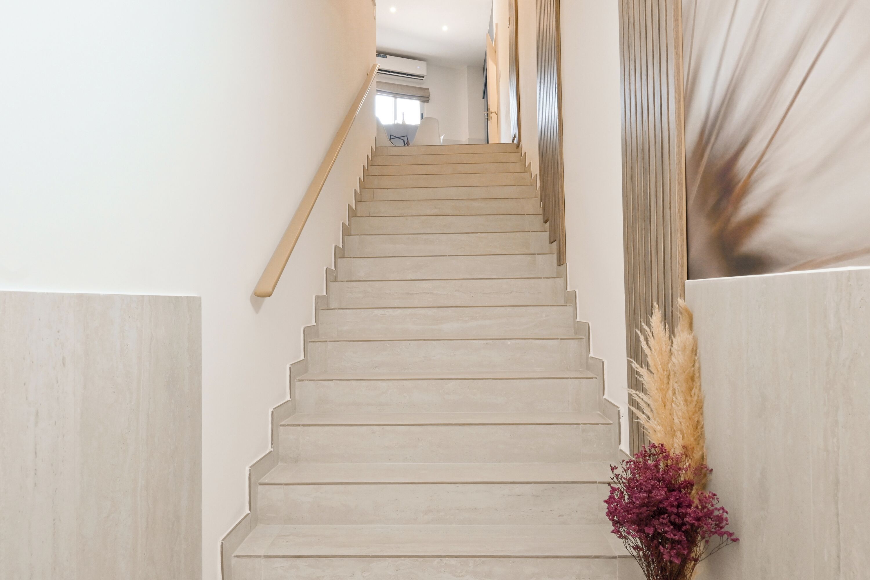 Family Apartment, 2 Bedrooms, 2 Bathrooms (Walk to Balluta & Spinola - modern) | Staircase