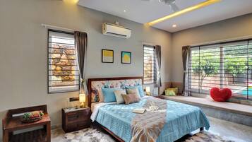 Deluxe Villa, Garden View