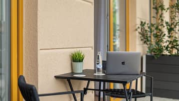 Dreibettzimmer | Terrasse/Patio