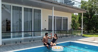 ELIVAAS Tuscan 5BHK Villa with Pvt Pool