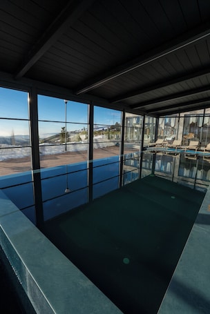 Indoor pool. ZAFARON PREMIUM HOTEL