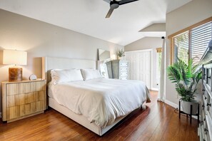 3 bedrooms, iron/ironing board, WiFi, bed sheets - Bright Phoenix Oasis w/Private Pool & Mtn Views (Phoenix)