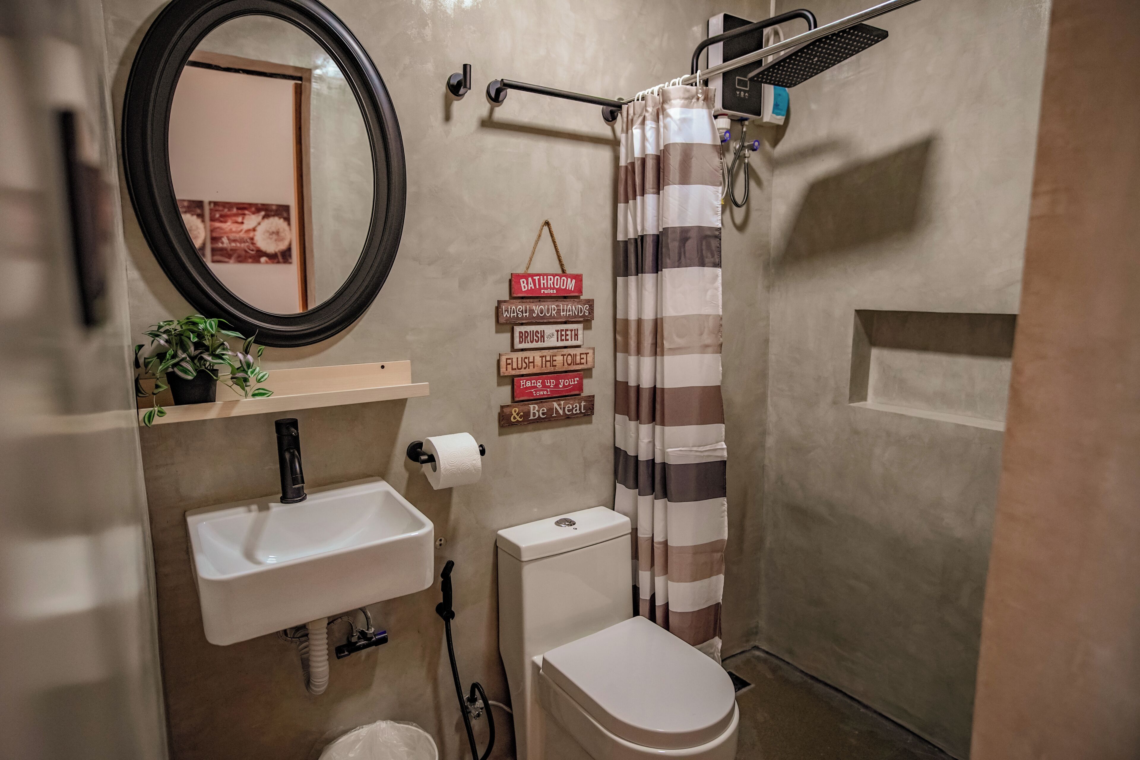 Superior Studio | Bathroom