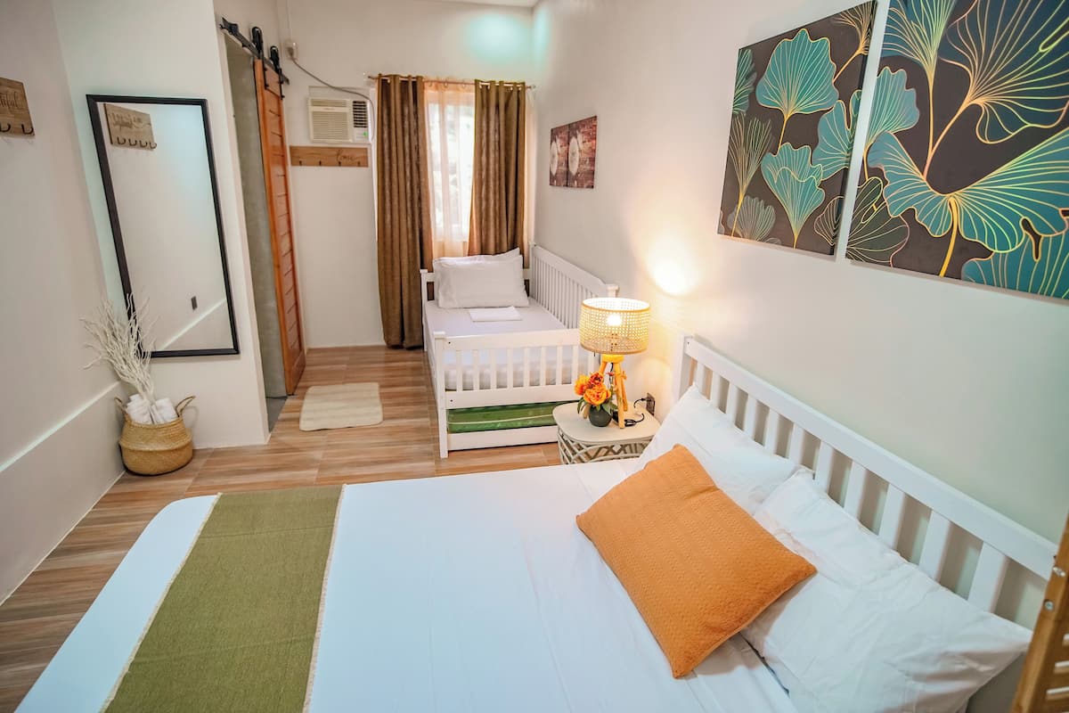 ซูพีเรียสตูิดิโอ