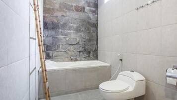 Quarto luxo | Banheiro