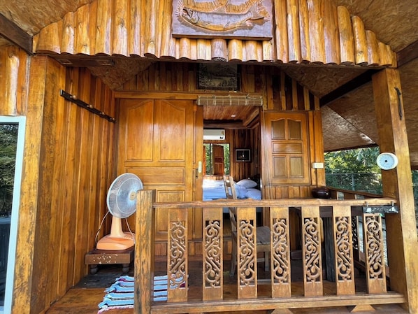 Casa clásica, para no fumadores | Interior