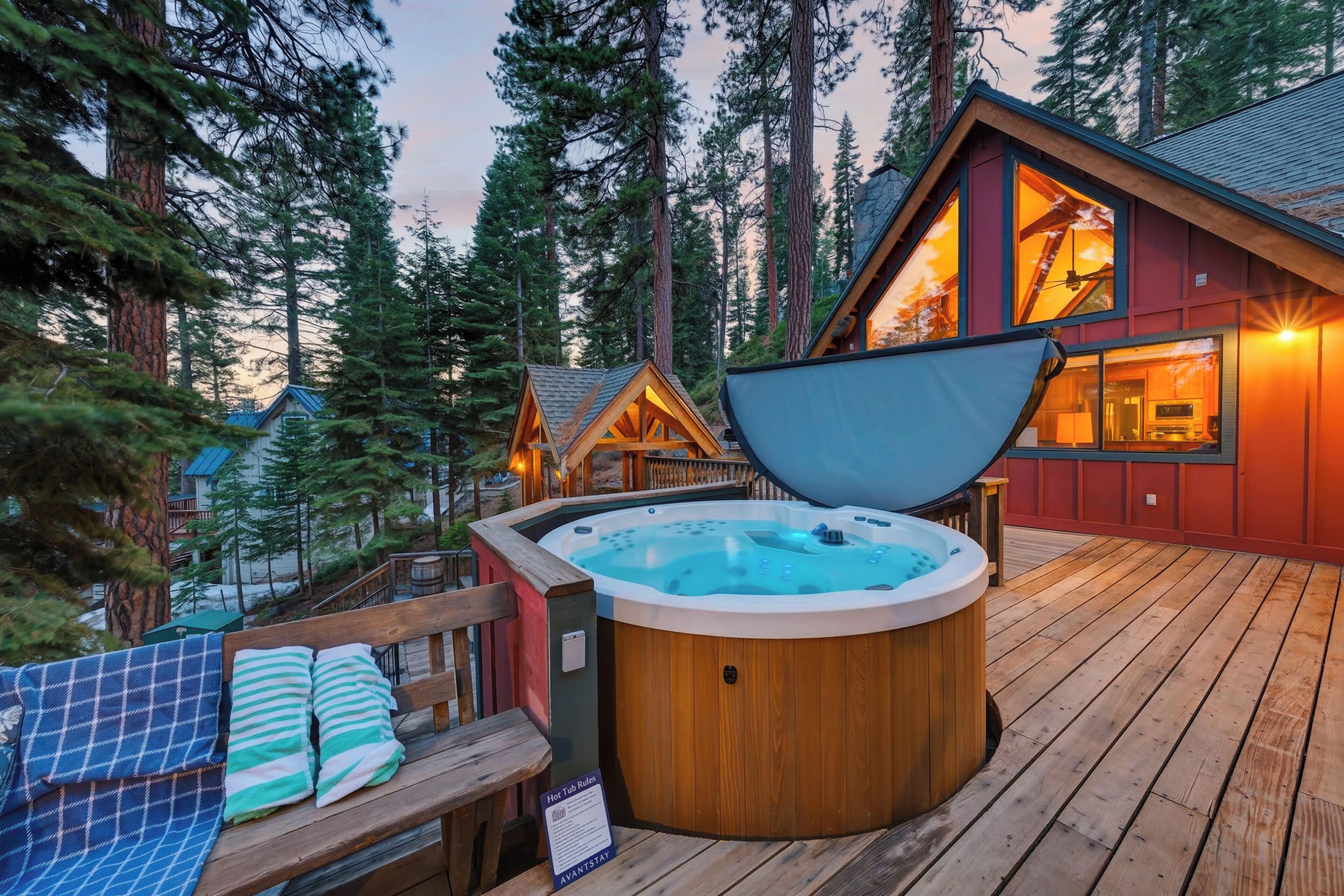Outdoor spa tub