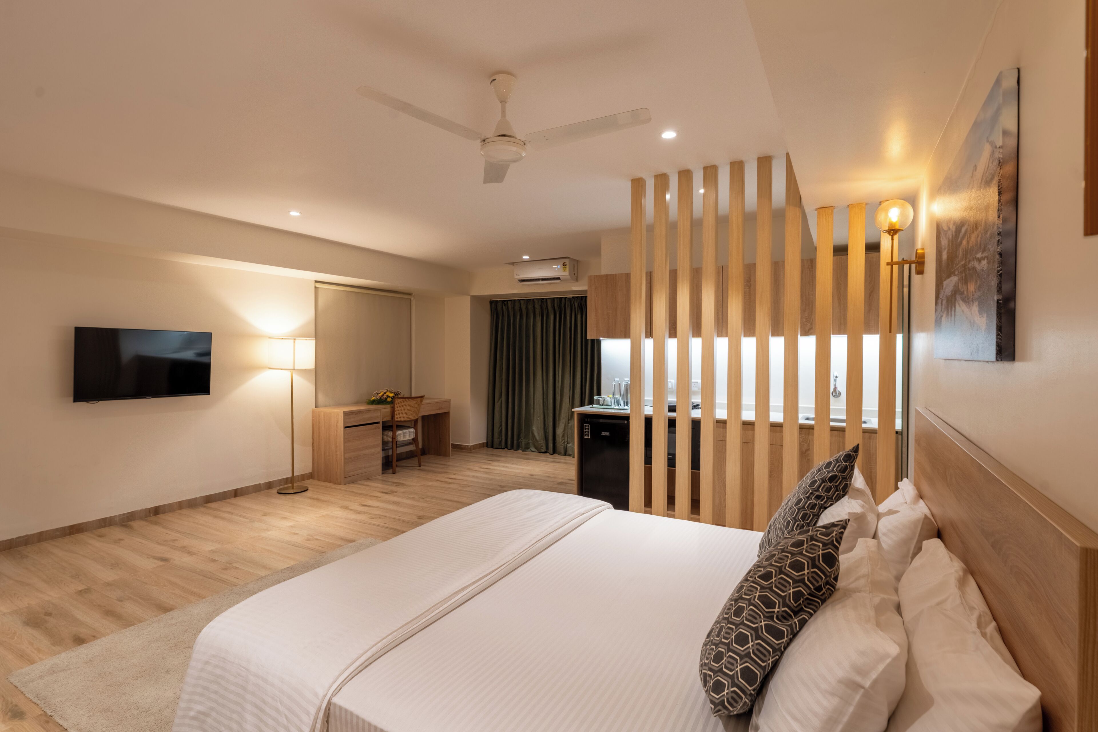 Deluxe Studio, City View