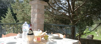 Villa Juniper, only 240mt from the sandy beach