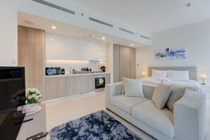 1 bedroom, iron/ironing board, WiFi, bed sheets - Aesthetic Studio l near Marina Mall (Dubai Marina)