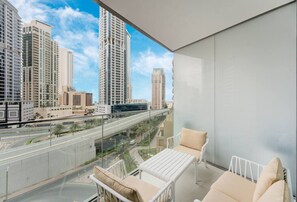 Property grounds - Aesthetic Studio l near Marina Mall (Dubai Marina)