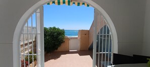Interior - Beachfront flat with spectacular sea views (Roquetas de Mar)